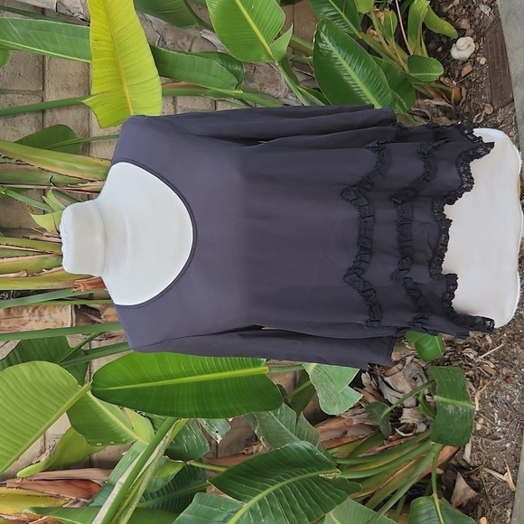 The GREAT. size 1 small black silk ruffle blouse - Picture 1 of 10